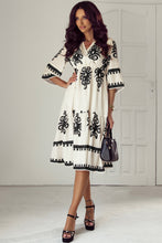 Load image into Gallery viewer, Beige Western Geometric Print 3/4 Sleeve Loose Midi Dress
