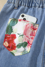Cargar imagen en el visor de la galería, Myosotis Floral Peace Sign Embroidered Patch Wide Leg Jeans
