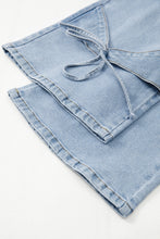 Load image into Gallery viewer, Beau Blue Bowknot Decor Boyfriend Cargo Jeans

