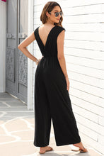 Cargar imagen en el visor de la galería, Black Deep V Pleated Crisscross Wide Leg Backless Jumpsuit
