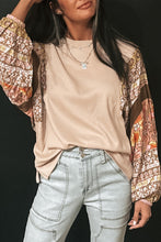 Load image into Gallery viewer, Parchment Contrast Floral Patchwork Puff Sleeve Waffle Knit Top
