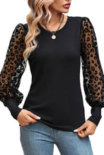 Cargar imagen en el visor de la galería, Black Leopard Mesh Puff Sleeve Patchwork Slim Fit Top
