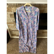 Load image into Gallery viewer, Vintage Sears Women's Lavender Paisley Maxi Nightgown - Relaxed Fit Zip Up
