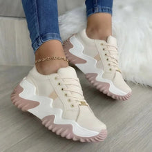 Cargar imagen en el visor de la galería, Lace-Up PU Leather Platform Sneakers
