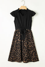 Cargar imagen en el visor de la galería, Black Flutter Sleeve Bodice Splicing Leopard Print Dress
