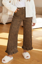 Cargar imagen en el visor de la galería, Brown Leopard Print Ruffled Hem Shift Jeans
