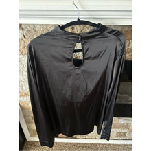 Cargar imagen en el visor de la galería, Curvy Black Satin Drape Neck Top with Keyhole Button Back
