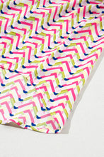 Cargar imagen en el visor de la galería, Multicolour Chevron Print Ruffled Sleeve Blouse
