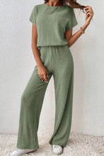 Cargar imagen en el visor de la galería, Grass Green Solid Color Ribbed Short Sleeve Wide Leg Jumpsuit
