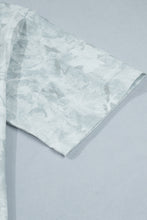 Cargar imagen en el visor de la galería, Gray Love Like Jesus Camouflage Oversized T Shirt
