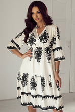 Load image into Gallery viewer, Beige Western Geometric Print 3/4 Sleeve Loose Midi Dress
