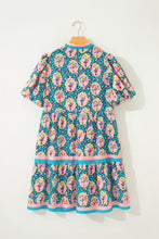 Cargar imagen en el visor de la galería, Green Leopard Floral Short Dress
