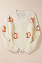 Cargar imagen en el visor de la galería, Beige Cable Knit Pumpkin Raw Hem V Neck Loose Sweater
