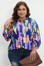Load image into Gallery viewer, Blue Plus Size Brushstroke Print 3/4 Sleeve Blouse
