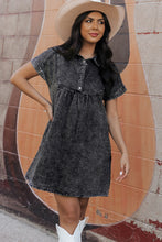 Cargar imagen en el visor de la galería, Black Acid Wash Button Front Collared Short Sleeve Denim Dress
