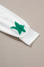 Cargar imagen en el visor de la galería, White Mardi Gras Star Printed Long Sleeve Top
