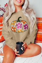 Cargar imagen en el visor de la galería, Khaki Halloween Floral Pumpkin Graphic Drop Shoulder Sweatshirt
