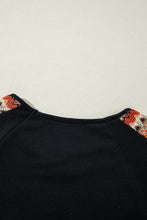 Cargar imagen en el visor de la galería, Orange Contrast Geo Raglan Sleeve Patchwork Dress
