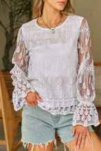 Cargar imagen en el visor de la galería, Beige Embroidered Mesh Flounce Sleeve Blouse
