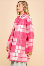 Cargar imagen en el visor de la galería, Davi &amp; Dani Plaid Open Front Drop Shoulder Longline Coat
