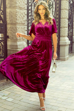 Cargar imagen en el visor de la galería, Red Dahlia Velvet Short Sleeve Shirred Waist Tiered Maxi Dress
