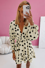 Cargar imagen en el visor de la galería, Beige Polka Dot Printed Surplice V Neck Puff Sleeve Mini Dress
