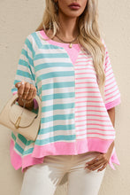 Cargar imagen en el visor de la galería, Pink Stripe Contrast Patchwork Oversized T Shirt
