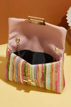 Cargar imagen en el visor de la galería, Strawberry Pink Bohemian Woven Gold Chain Shoulder Bag
