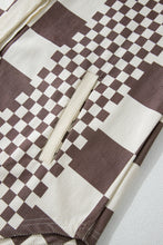 Cargar imagen en el visor de la galería, Brown Checkered Print Patchwork Corduroy Shacket
