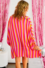 Cargar imagen en el visor de la galería, Rose Stripe Wide Sleeve Open Front Kimono
