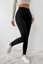 Cargar imagen en el visor de la galería, Black Crossed Waist Seamed Leg Thermal Leggings
