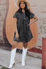 Cargar imagen en el visor de la galería, Black Acid Wash Button Front Collared Short Sleeve Denim Dress
