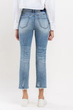 Cargar imagen en el visor de la galería, Lovervet Full Size High Rise Slim Straight Jeans
