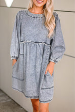 Cargar imagen en el visor de la galería, Beau Blue Light Wash High Waist Loose Fit Denim Mini Dress
