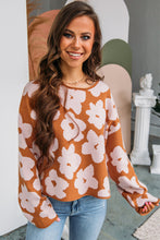 Cargar imagen en el visor de la galería, Brown Floral Pattern Crew Neck Long Sleeve Loose Sweater
