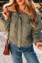 Cargar imagen en el visor de la galería, Jungle Green Teddy Collar Flap Pockets Quilted Puffer Jacket
