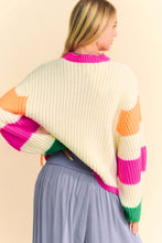 Cargar imagen en el visor de la galería, Beige Colorblock Flower Print Cable Knit Loose Sweater
