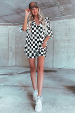 Cargar imagen en el visor de la galería, Black Checkerboard Print V Neck Loose Tee and Shorts Lounge Set
