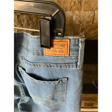 Cargar imagen en el visor de la galería, Levi Strauss Signature Mid Rise Skinny Light Wash Stretchy Jeans
