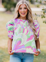 Cargar imagen en el visor de la galería, Green Abstract Print Bubble Sleeve Smock Detail Blouse
