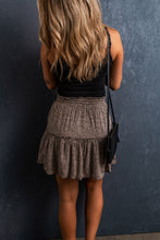 Cargar imagen en el visor de la galería, Leopard Drawstring Frilly Short Skirt
