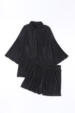 Cargar imagen en el visor de la galería, Black 3/4 Sleeves Pleated Shirt and High Waist Shorts Lounge Set
