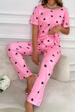 Cargar imagen en el visor de la galería, Pink Valentines Heart Print Tee and Pants Lounge Set
