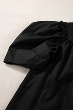 Cargar imagen en el visor de la galería, Black Crisp Puff Sleeve Loose Shirt
