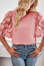 Load image into Gallery viewer, Dusty Pink Contrast Applique Mesh Half Sleeve Blouse
