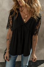 Cargar imagen en el visor de la galería, Black Eyelash Lace Sleeve V Neck Ruffle Babydoll Top
