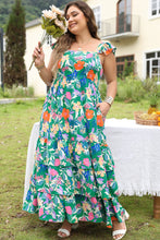 Cargar imagen en el visor de la galería, Green Plus Size Floral Smocked Back Tiered Maxi Dress
