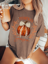 Cargar imagen en el visor de la galería, Pumpkin Season - Short Sleeve
