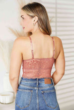 Cargar imagen en el visor de la galería, JadyK Luna Crisscross Front Lace Bralette
