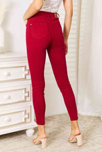 Cargar imagen en el visor de la galería, Judy Blue Full Size High Waist Tummy Control Skinny Jeans
